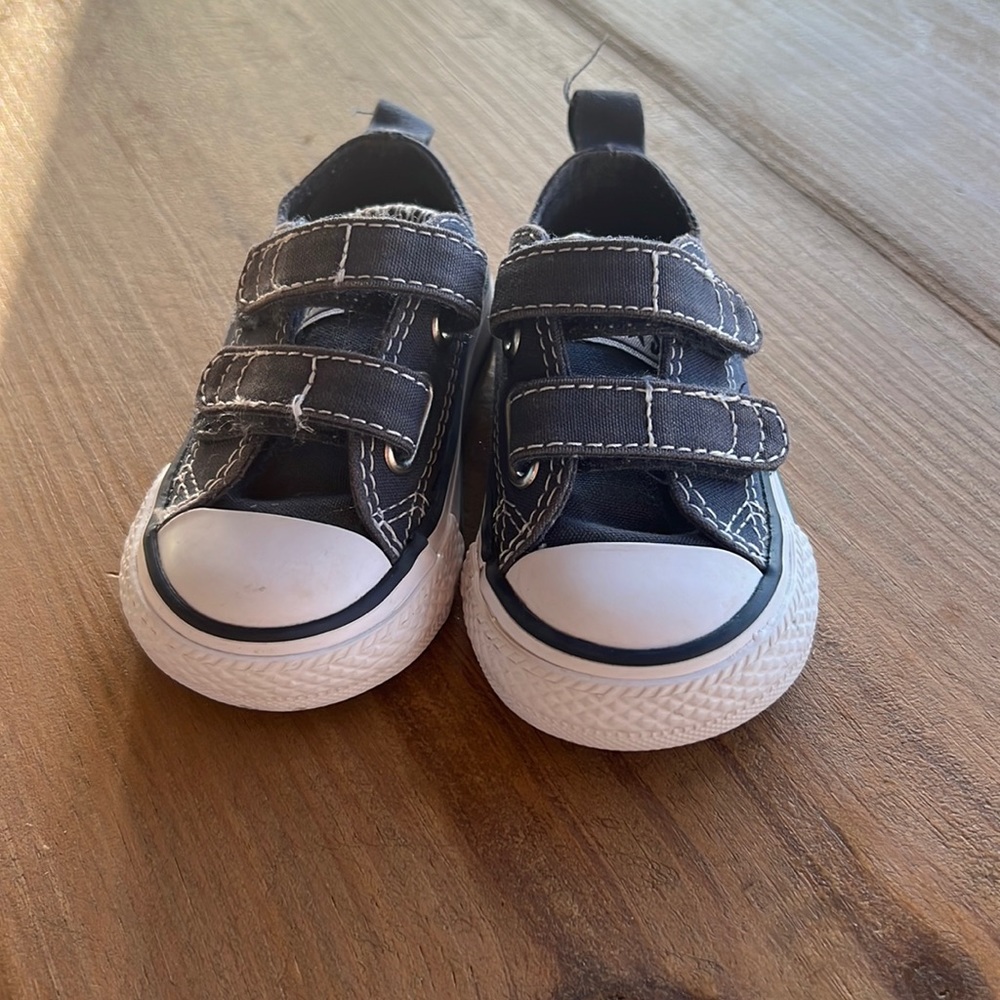 Toddler converse
